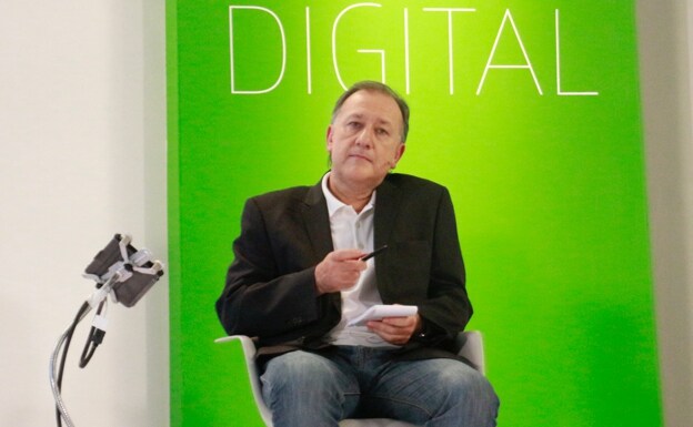 Carlos A. Scolari: «Hay que huir del populismo digital cuando pensamos en las plataformas»