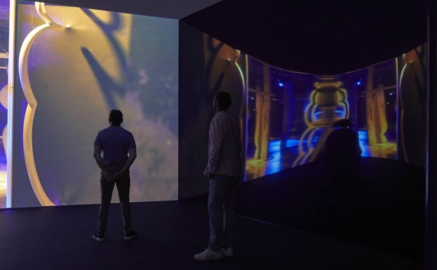 Leonor Serrano recrea el cosmos con 'Magia natural' en el Reina Sofía