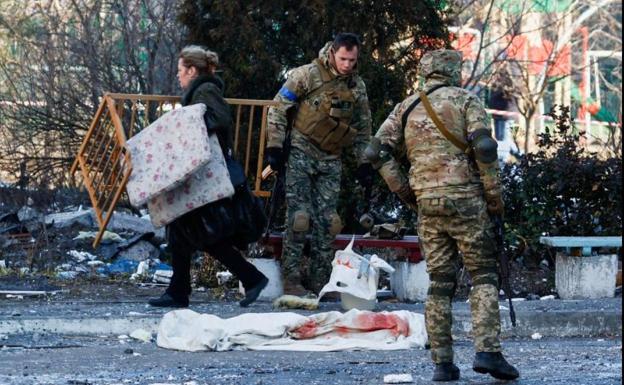 EE UU cree que tanto Rusia como Ucrania suman 100.000 bajas