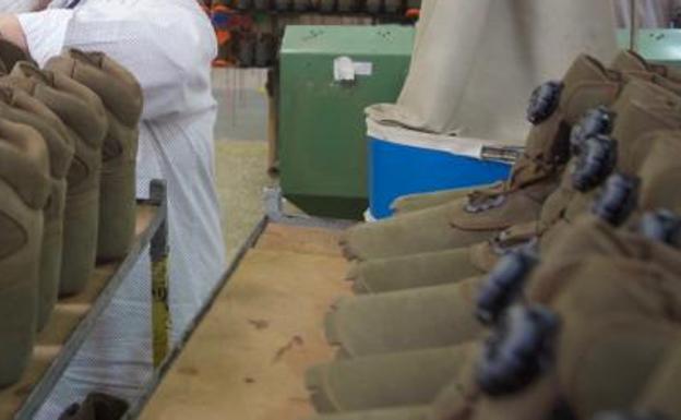 Los sindicatos convocan huelga en el calzado al no llegar a un acuerdo con la patronal