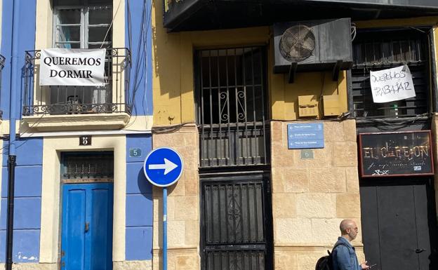 Los comerciantes se rearman para salvar el Casco Antiguo de la delincuencia y la suciedad