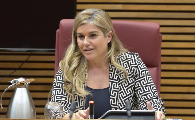 Eva Ortiz: «Puig solo lleva recortes a la Vega Baja»