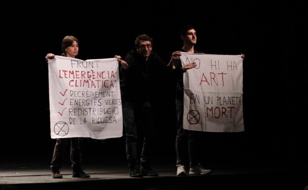El activismo por el clima irrumpe en los Premios de las Artes Escénicas Valencianas