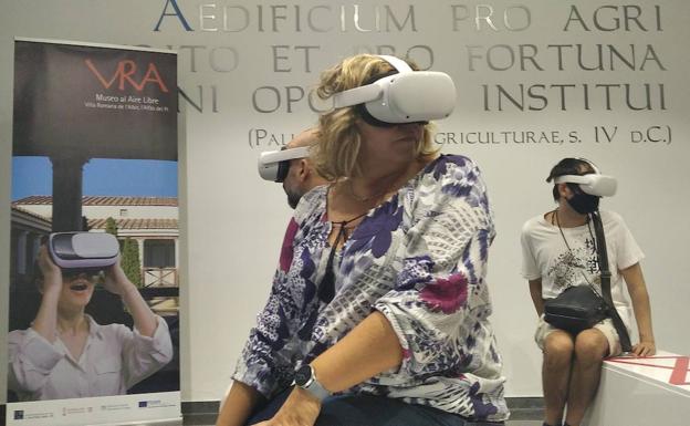 Investigadores de Patrimonio de la Universidad de Alicante crean una máquina del tiempo para viajar a los orígenes de la provincia