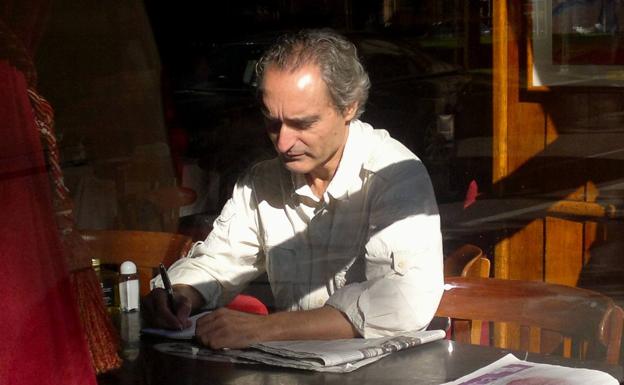 El alicantino Joaquín Ferry se alza con el Premio Ciudad de Onda por su novela 'Los ángeles caídos'