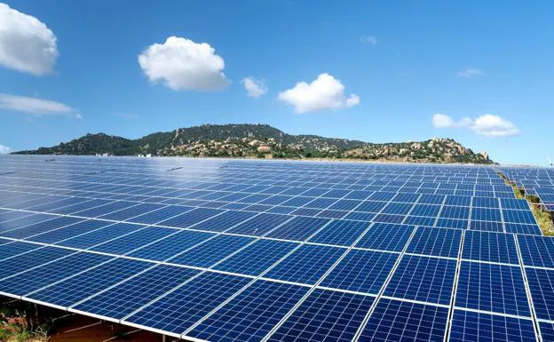 El Consell desbloquea 23 proyectos de fotovoltaica en Alicante