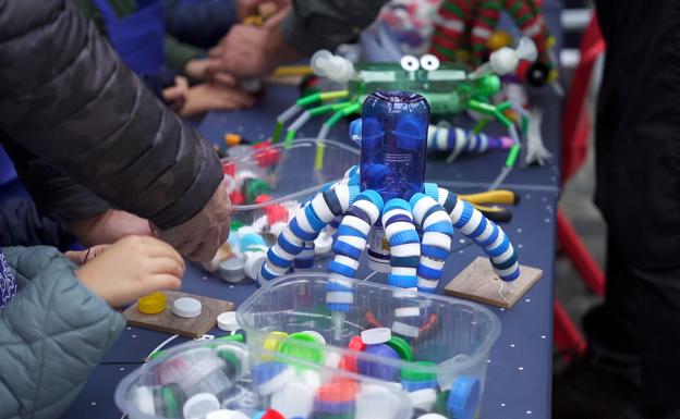 Juguetes sacados del mar