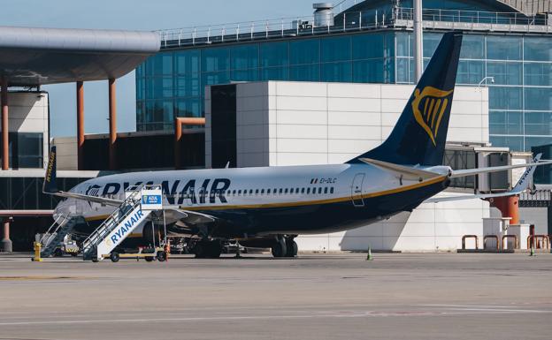 La niebla obliga a desviar varios vuelos del aeropuerto de Valencia a Alicante