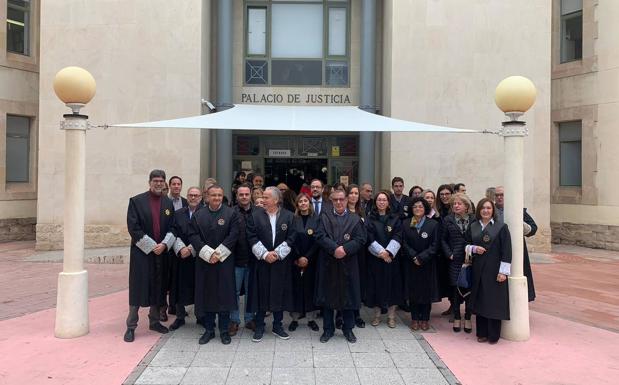 Los letrados de la Administración de Justicia se plantan ante el 'ninguneo' del Ministerio