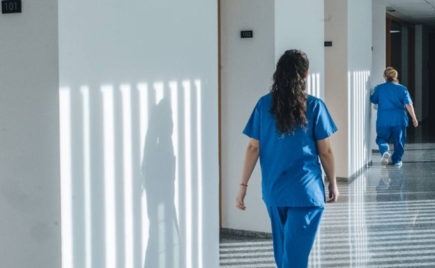 Sanidad descarta un refuerzo asistencial para Navidad entre las protestas de los sindicatos