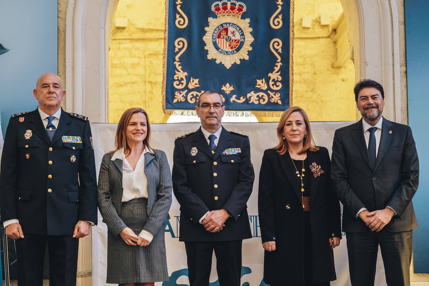 Toma de posesión del comisario provincial de Alicante, Manuel Lafuente