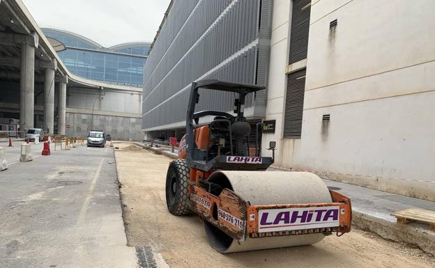 El parquin exprés de llegadas del aeropuerto estará listo en primavera