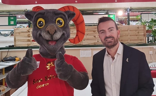 Sansil, la nueva mascota que representa a la San Silvestre más antigua de Alicante
