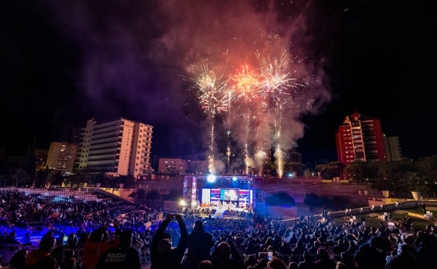 «Eventos como la Copa del Mundo de ciclocross o el Benidorm Fest revitalizan la ciudad en temporada baja»