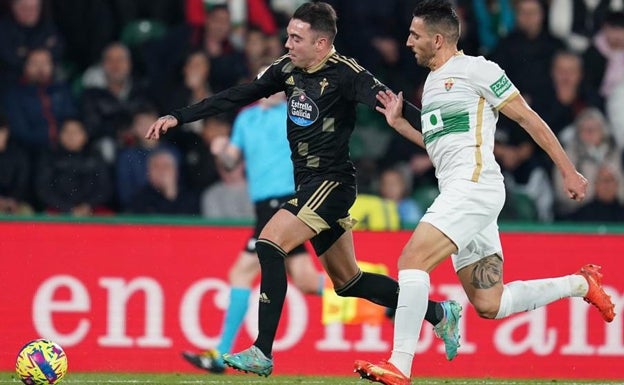 Iago Aspas enseña al Elche el camino de Segunda División (0-1)