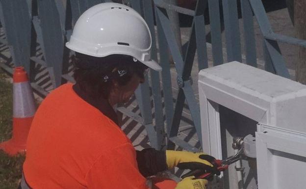 Aguas de Alicante prevé tener el 100% de contadores digitales en 2025