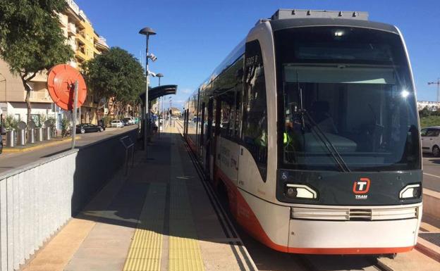 El 16 de enero se abre al público el tramo Dénia-Benidorm del Tram
