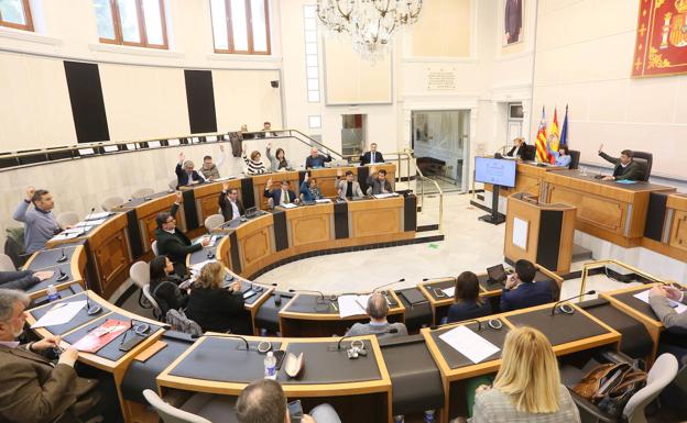 El Pleno de la Diputación exige a la Generalitat la reapertura del CICU en Alicante