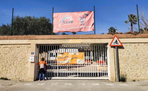 Alicante limpiará desde este martes el Centro de Educación Especial El Somni