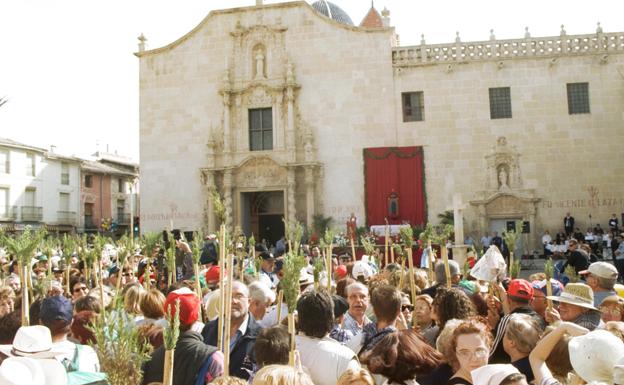 El futuro de la romería de la Santa Faz de Alicante, a debate
