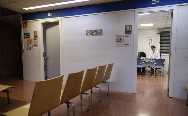 Sindicato médico y Sanidad acercan posturas pero siguen sin acuerdo para desconvocar la huelga