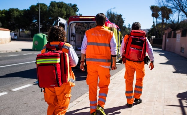 Denuncian a Sanidad por no proporcionar uniformes de abrigo al personal de Emergencias