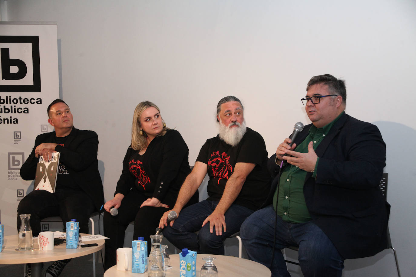 «Destrozados», la novela gráfica que conquista Dénia