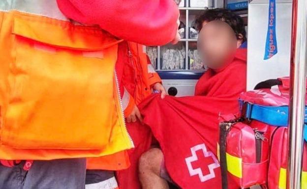 Un grupo de 35 ciclistas atendidos por hipotermia en Calpe