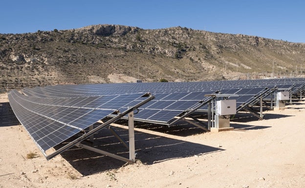 Demandan una ubicación racional de los parques solares ante la implantación «masiva» en Alicante