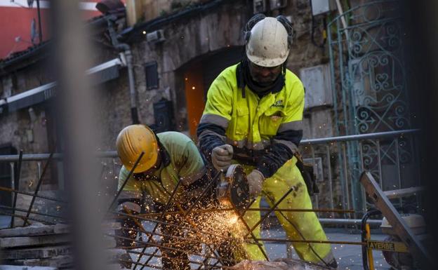 La CEV valora afirma que la subida del SMI puede ser un «freno» a la creación de empleo