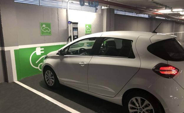 Los clientes de Mercadona podrán recargar los coches eléctricos mientras compran