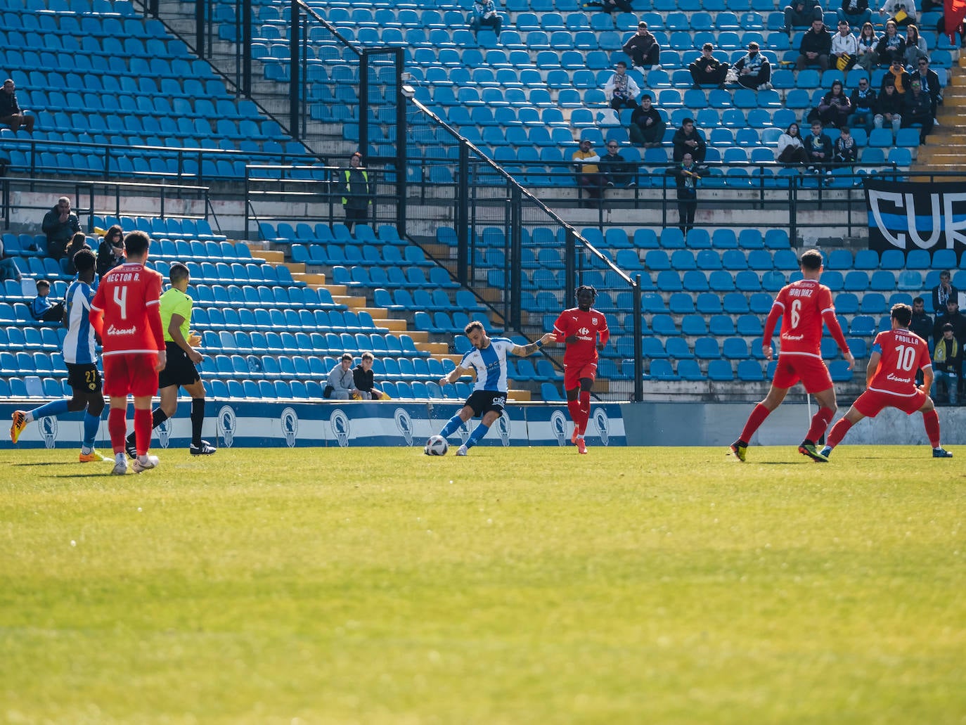 El partido del Hércules contra el Prat en imágenes