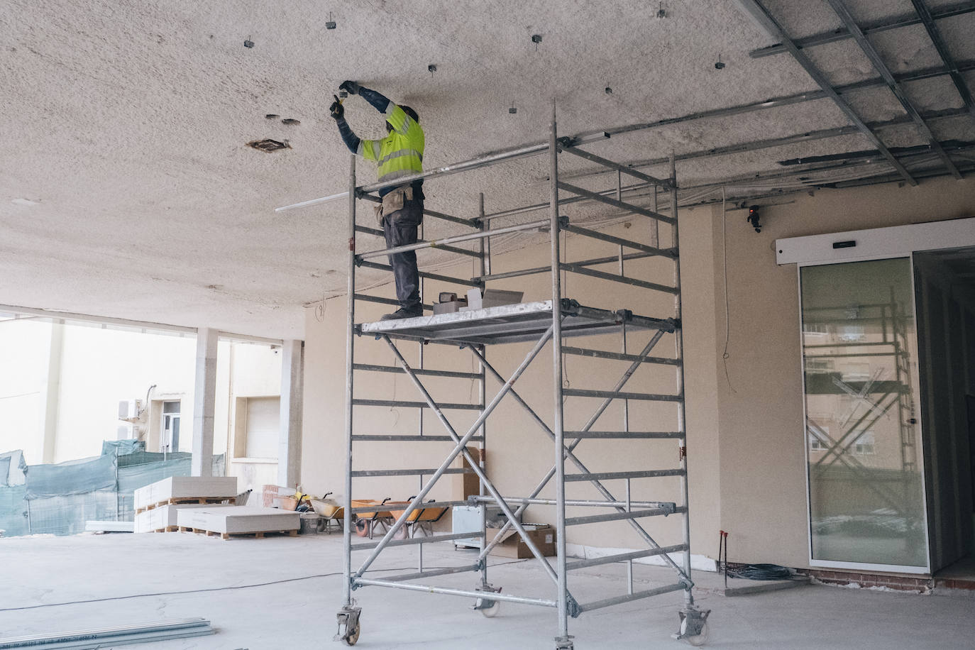 Avanzan las obras en el edificio de Urgencias del Hospital General de Alicante