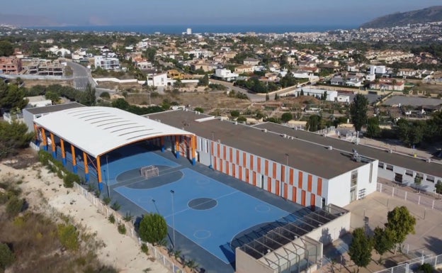 L'Alfàs del Pi solicita a la Conselleria la instalación de placas solares en los tres colegios públicos del municipio