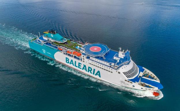 Baleària aprueba una subida salarial del 12% en cuatro años