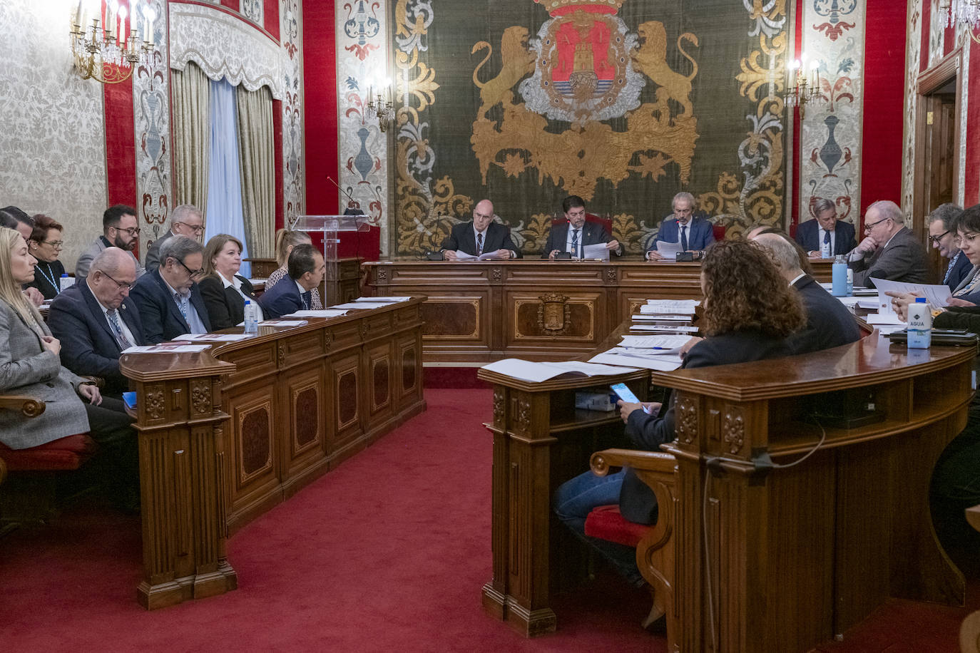 PP y Ciudadanos reclamarán a Sánchez en el pleno de Alicante un plan de medidas urgentes para los jóvenes