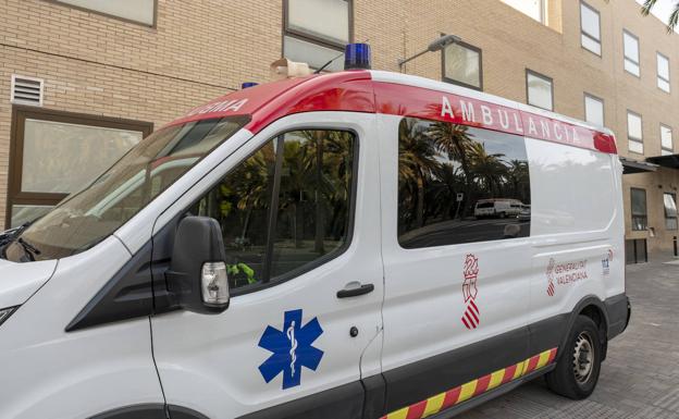 Herido tras caer de un primer piso en Elche
