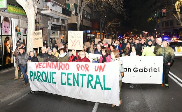 La Plataforma por el Parque Central exige la licitación de las obras