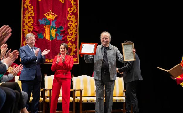 Serrat, Hijo Adoptivo de Orihuela: «Fue la contundencia de los versos de Miguel Hernández los que me llevaron a ponerles música»