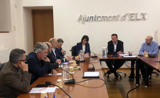 El Ayuntamiento repartirá un millón de euros en ayudas a los agricultores del Camp d'Elx