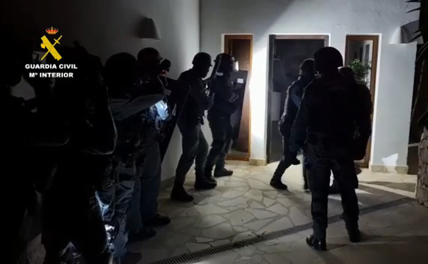 Espectacular operación policial contra el tráfico de drogas en la provincia de Alicante