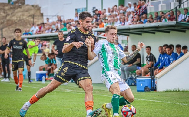 El Intercity saca un punto de Antequera y confirma su mejoría (1-1)